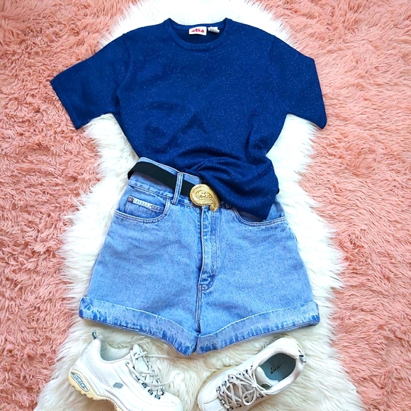 Alia Tops - Metallic Y2K Grunge Style Vintage Vibes Tee Shirt